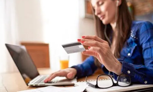  Как да намалим дълговете си по кредитни карти